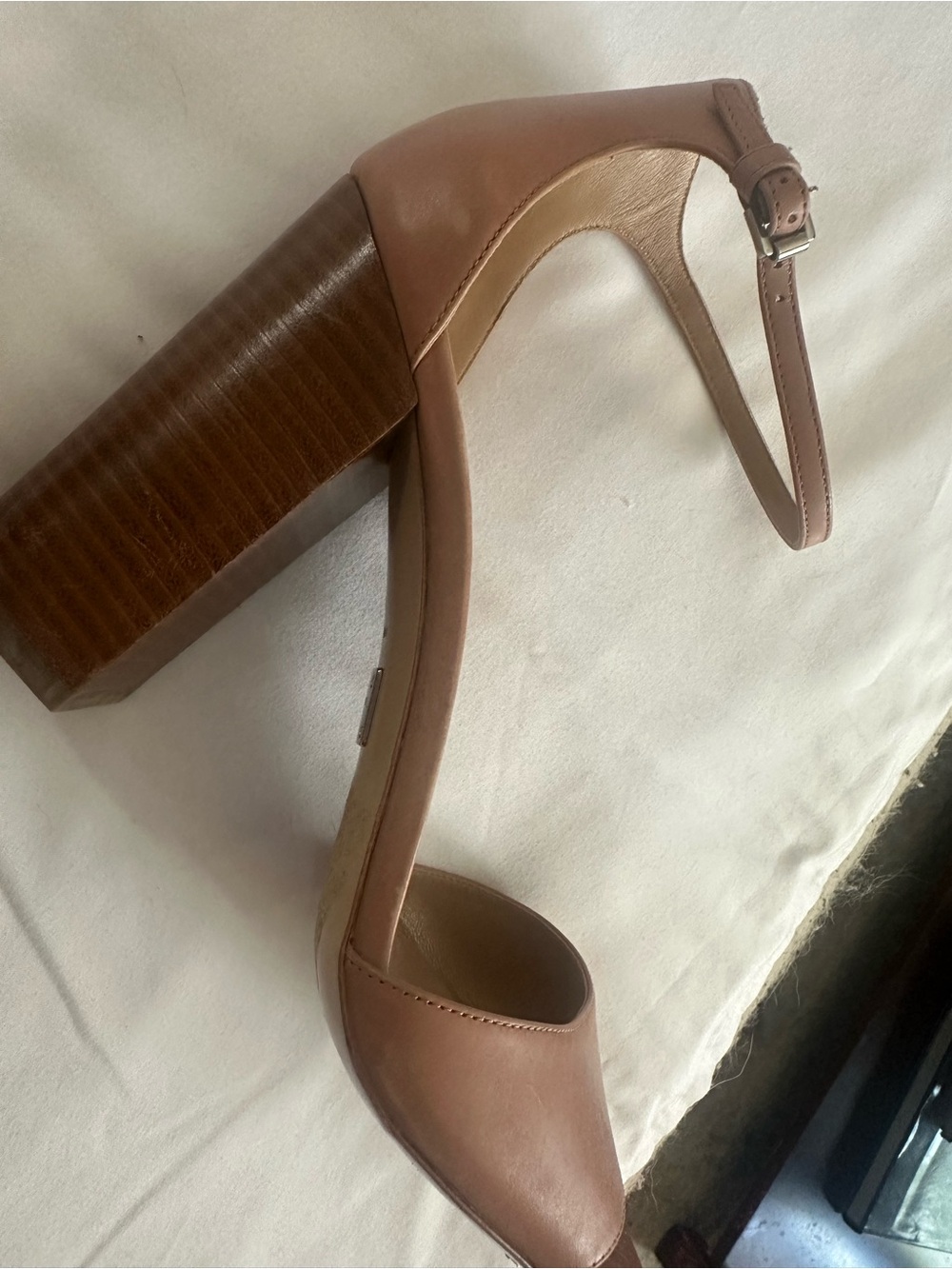 Women’s Michael Kors GENUINE LEATHER Block Heel - Picture 10 of 12